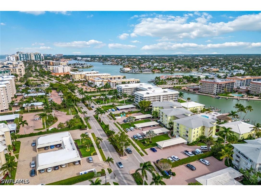 2850 Gulf Shore Boulevard N #102 Naples FL 34103 226013993 image25