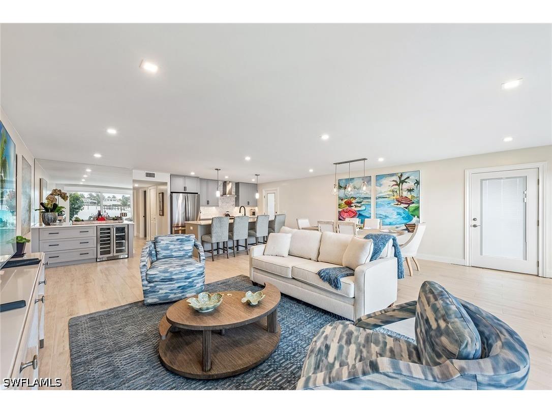 2850 Gulf Shore Boulevard N #102 Naples FL 34103 226013993 image6