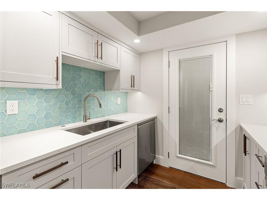 2850 Gulf Shore Boulevard N #106 Naples FL 34103 226011922 image10