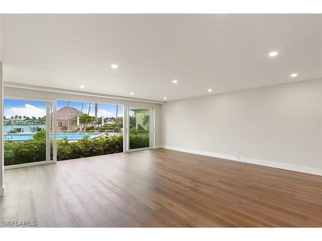 2850 Gulf Shore Boulevard N #106 Naples FL 34103 226011922 image4