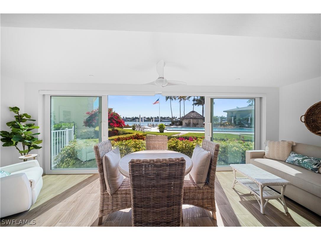 2850 Gulf Shore Boulevard N #108 Naples FL 34103 226008551 image1