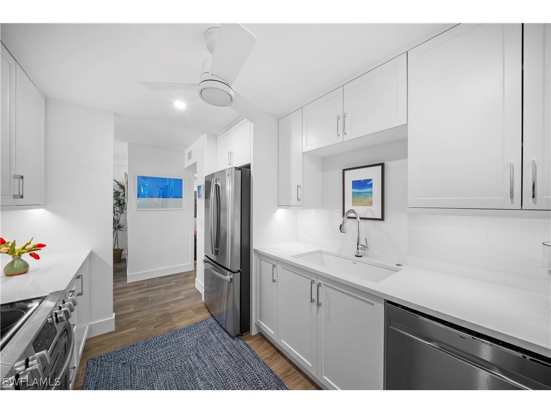 2850 Gulf Shore Boulevard N #108 Naples FL 34103 226008551 image17