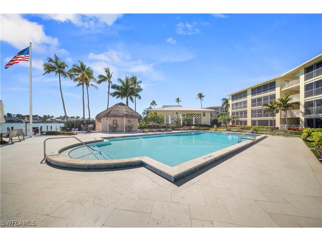 2850 Gulf Shore Boulevard N #108 Naples FL 34103 226008551 image27