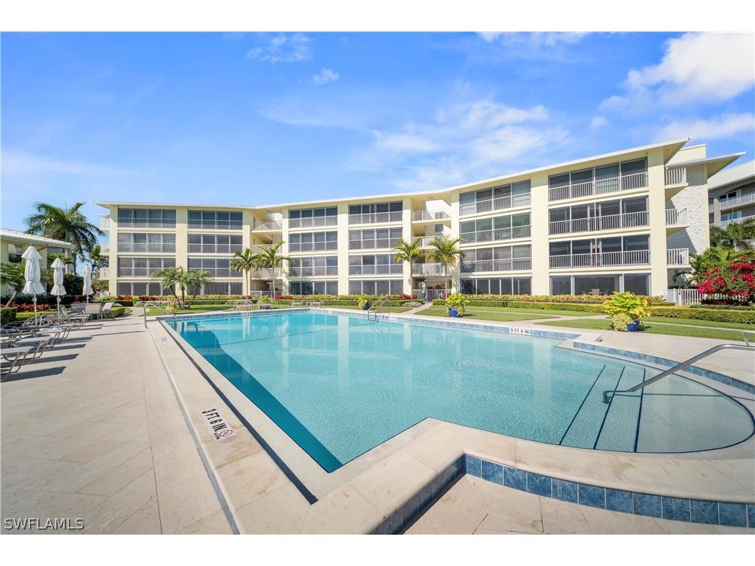 2850 Gulf Shore Boulevard N #108 Naples FL 34103 226008551 image32