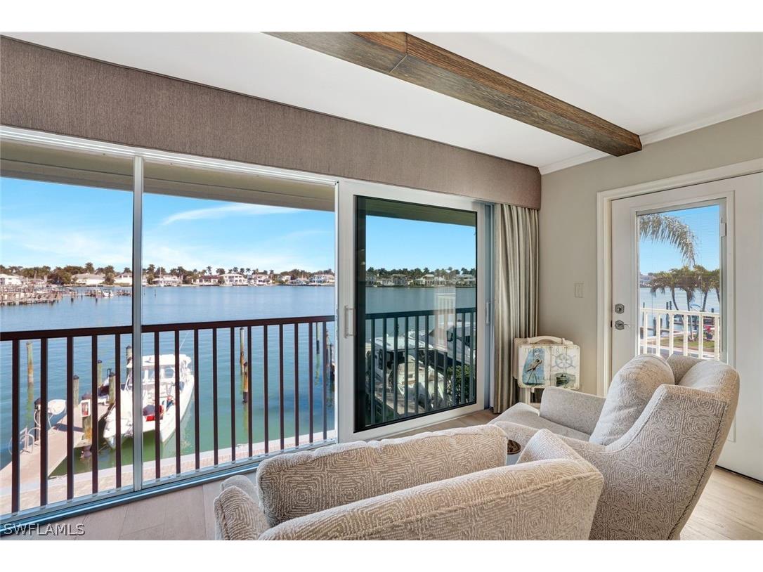 2850 Gulf Shore Boulevard N #201 Naples FL 34103 226006800 image3