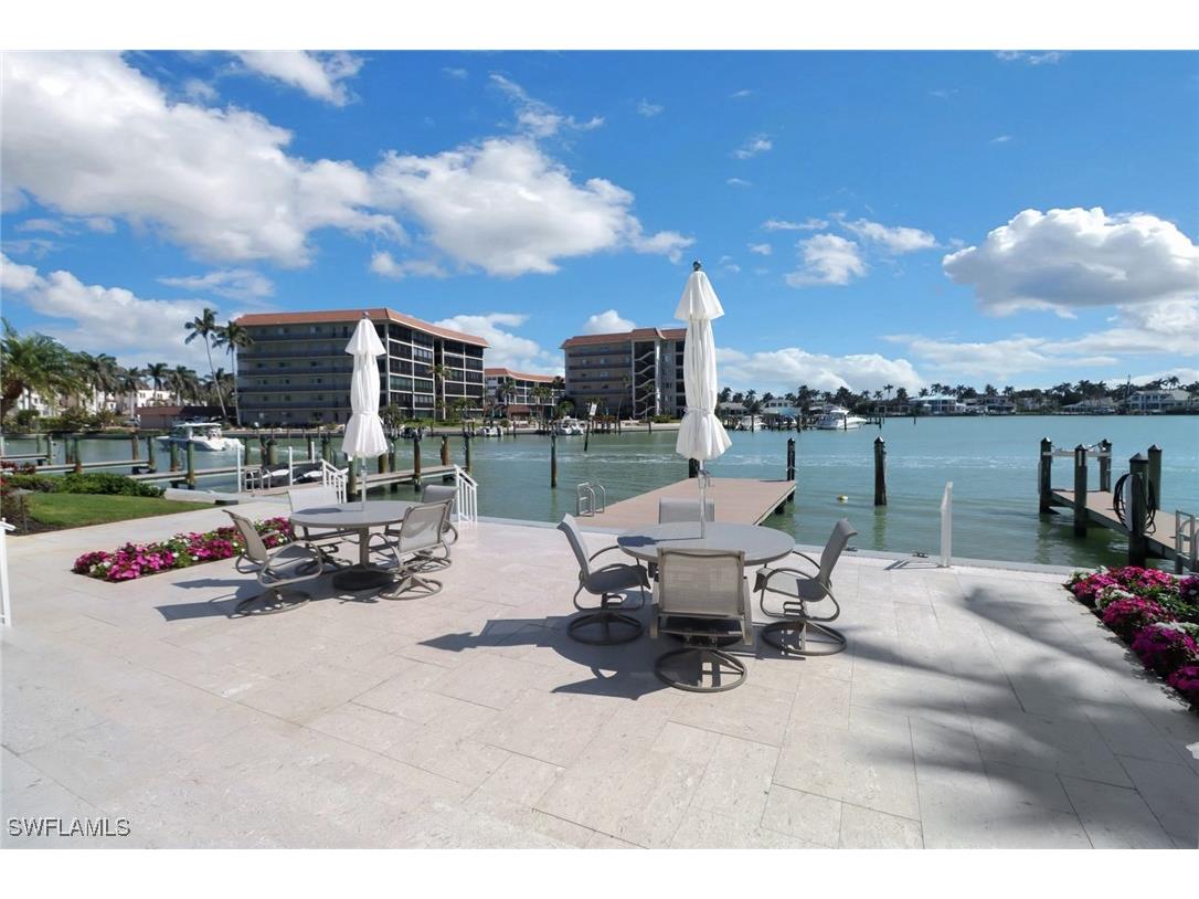 2850 Gulf Shore Boulevard N #203 Naples FL 34103 225070430 image19