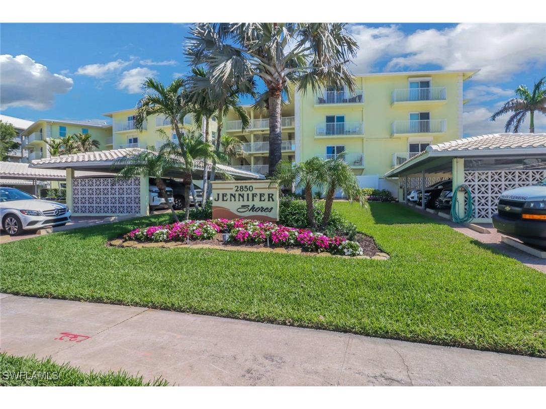 2850 Gulf Shore Boulevard N #203 Naples FL 34103 225070430 image2
