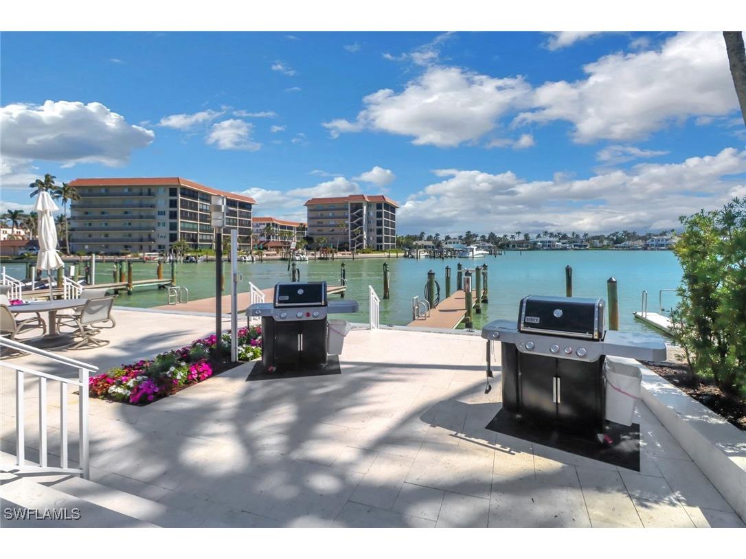 2850 Gulf Shore Boulevard N #203 Naples FL 34103 225070430 image20