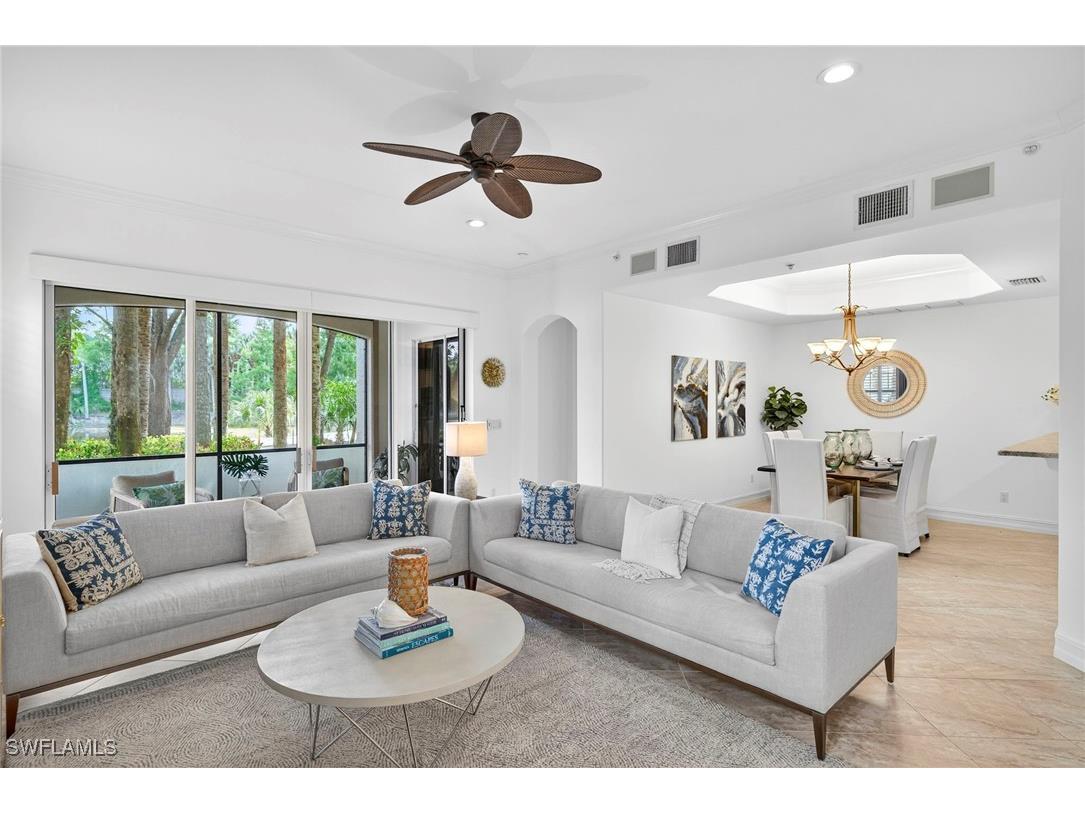 2850 Tiburon Boulevard E #101 Naples FL 34109 225073621 image1