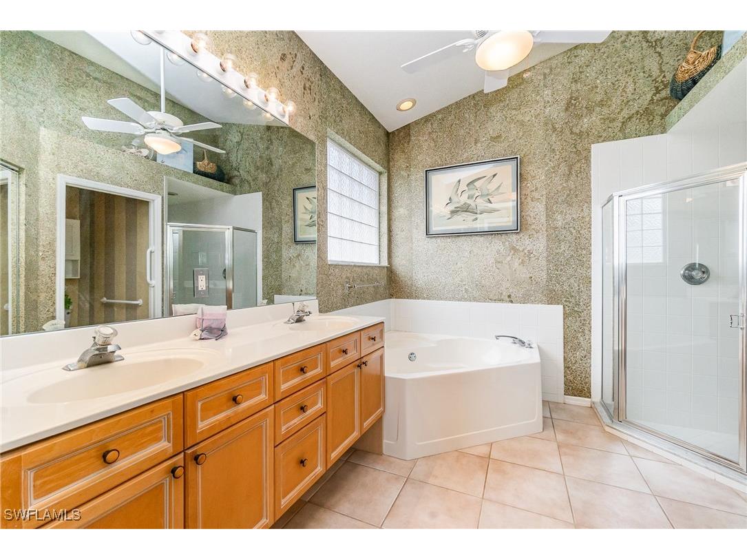 28501 Hidden Lake Drive Bonita Springs FL 34134 225063571 image11