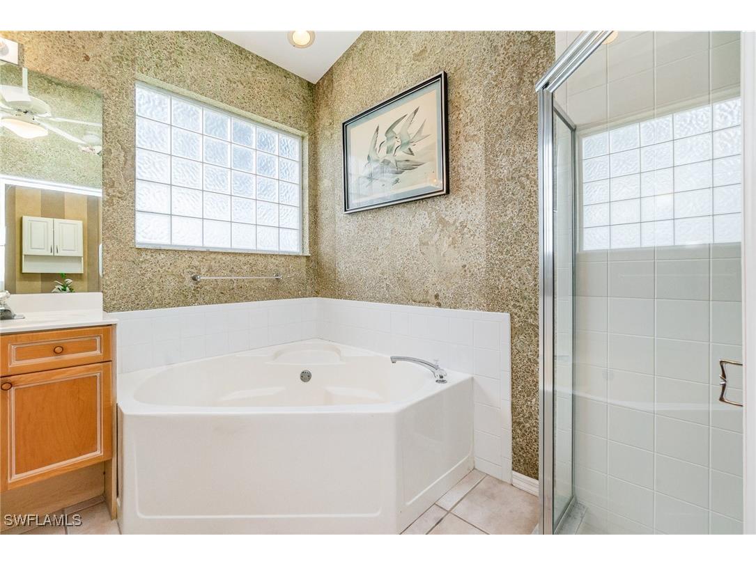 28501 Hidden Lake Drive Bonita Springs FL 34134 225063571 image12