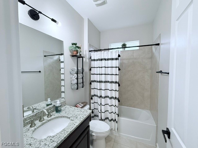 2852 Royal Gardens Avenue Fort Myers FL 33916 2025023066 image14