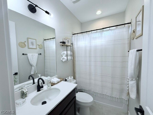 2852 Royal Gardens Avenue Fort Myers FL 33916 2025023066 image17