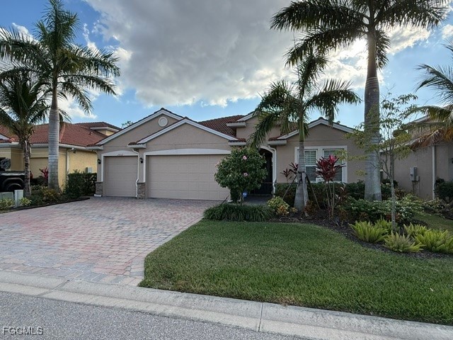 2852 Royal Gardens Avenue Fort Myers FL 33916 2025023066 image2
