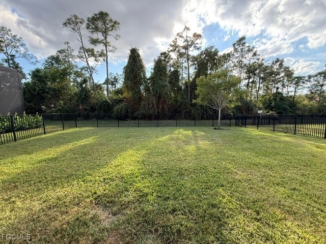2852 Royal Gardens Avenue Fort Myers FL 33916 2025023066 image21