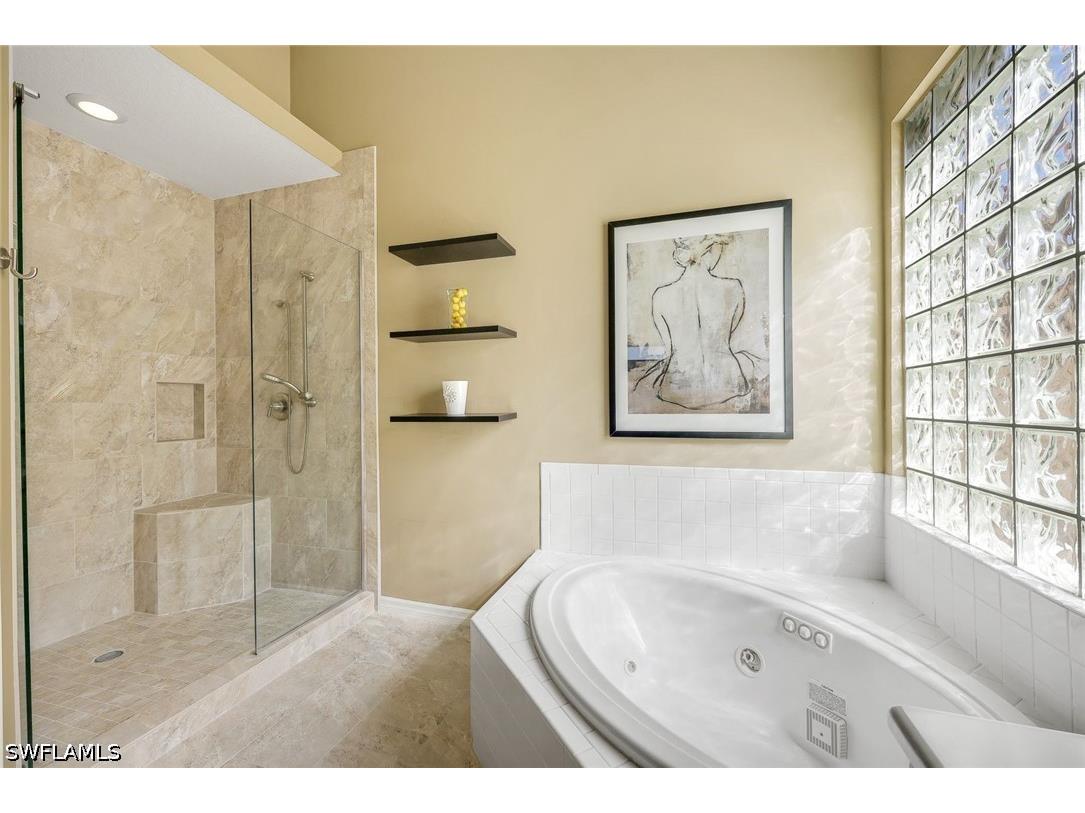 28525 Highgate Drive Bonita Springs FL 34135 226016264 image24