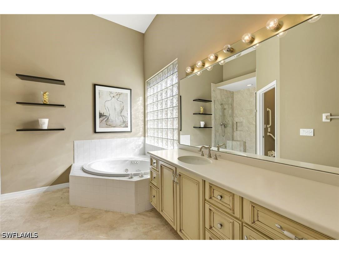 28525 Highgate Drive Bonita Springs FL 34135 226016264 image25