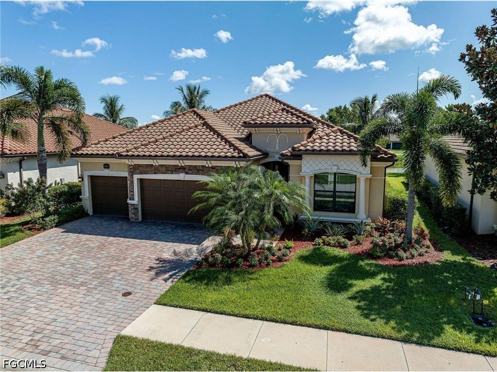 28539 Longford Court Bonita Springs FL 34135 2026020122 image3