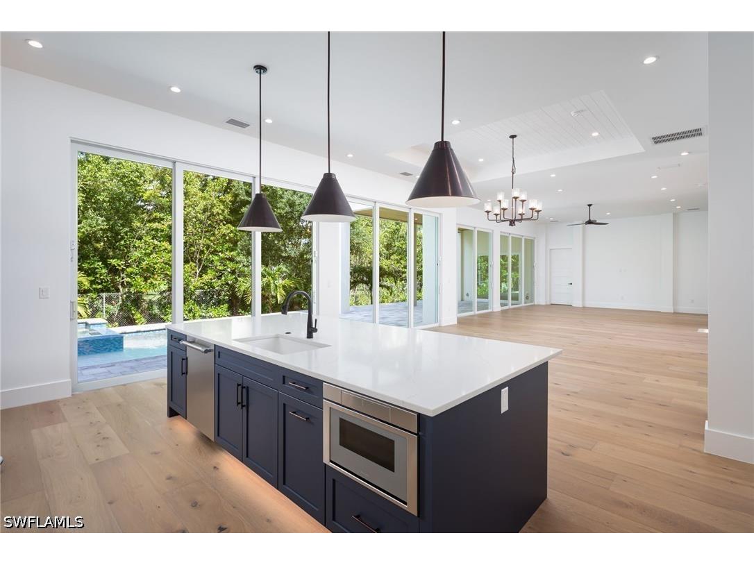 2854 Coach House Way Naples FL 34105 226022504 image10