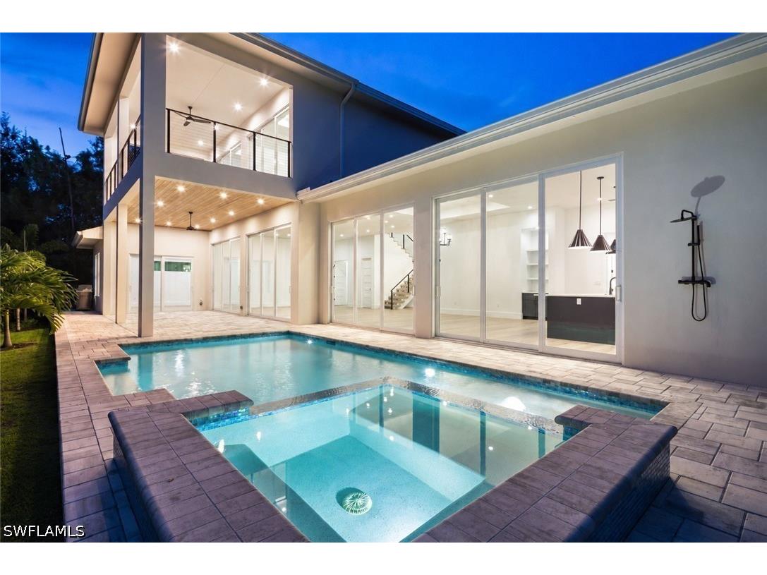 2854 Coach House Way Naples FL 34105 226022504 image3