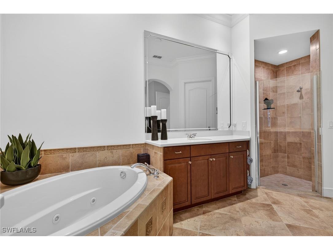 28540 Calabria Court #101 Naples FL 34110 226004624 image19