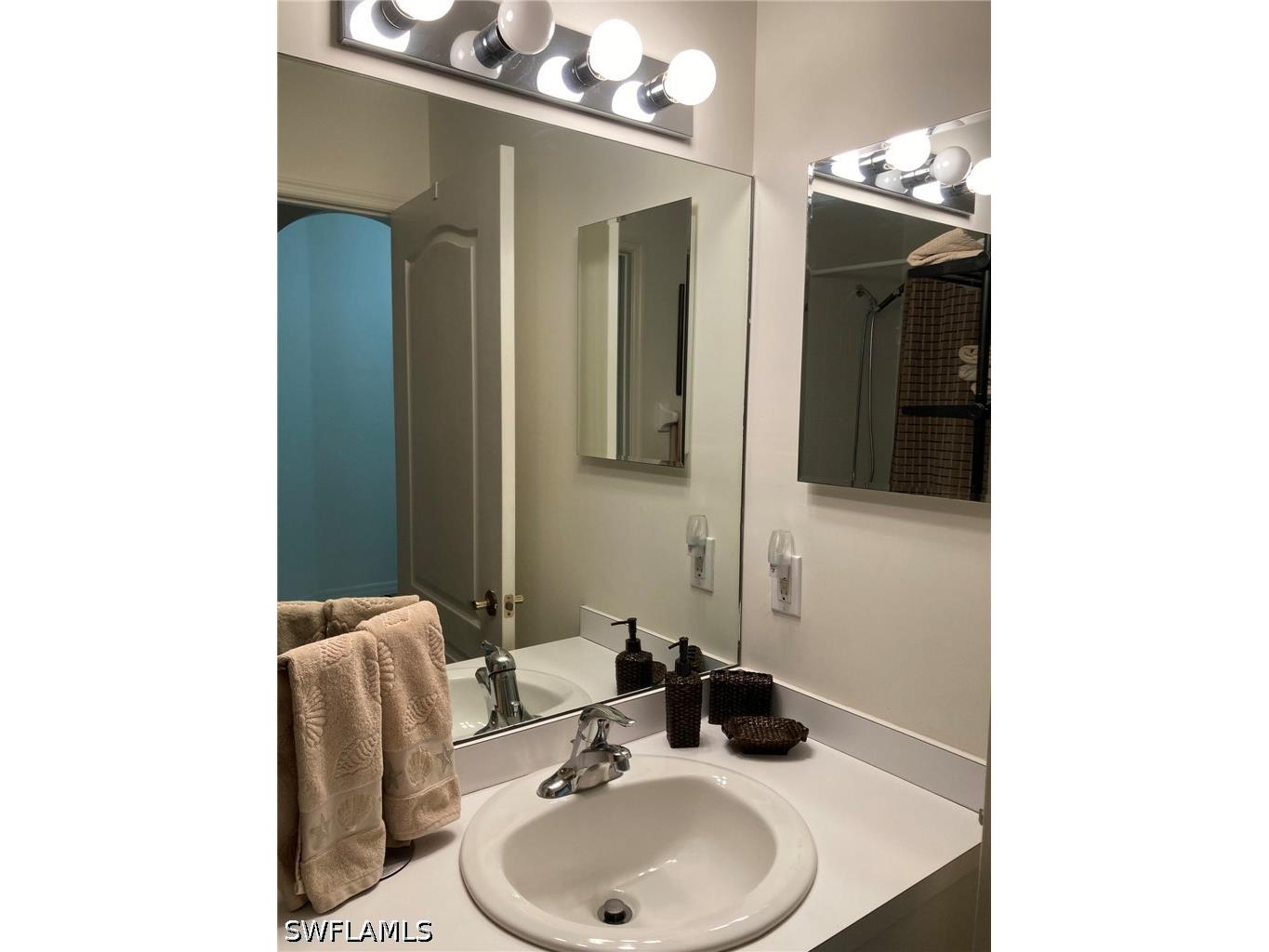 2855 Cypress Trace Circle #102 Naples FL 34119 226020197 image36