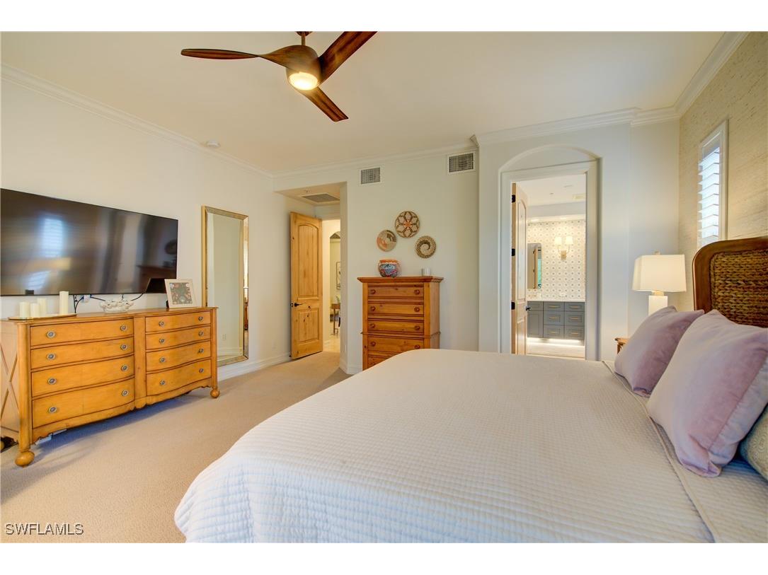 2855 Tiburon Boulevard E #102 Naples FL 34109 225054600 image17