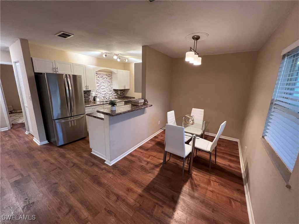 2855 Van Buren Avenue Naples FL 34112 225083575 image1