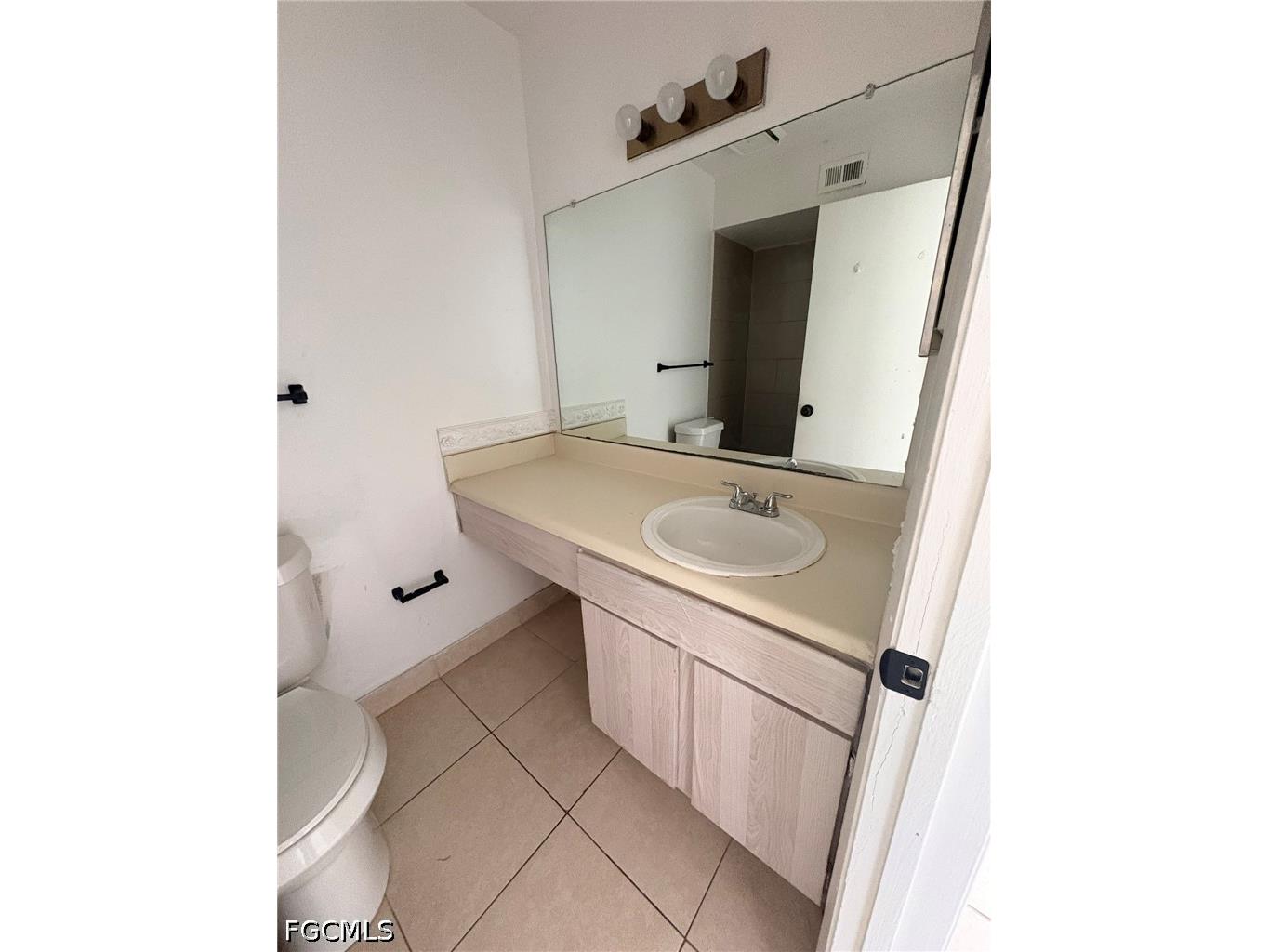 2855 Winkler Avenue #120 Fort Myers FL 33916 2026016509 image13
