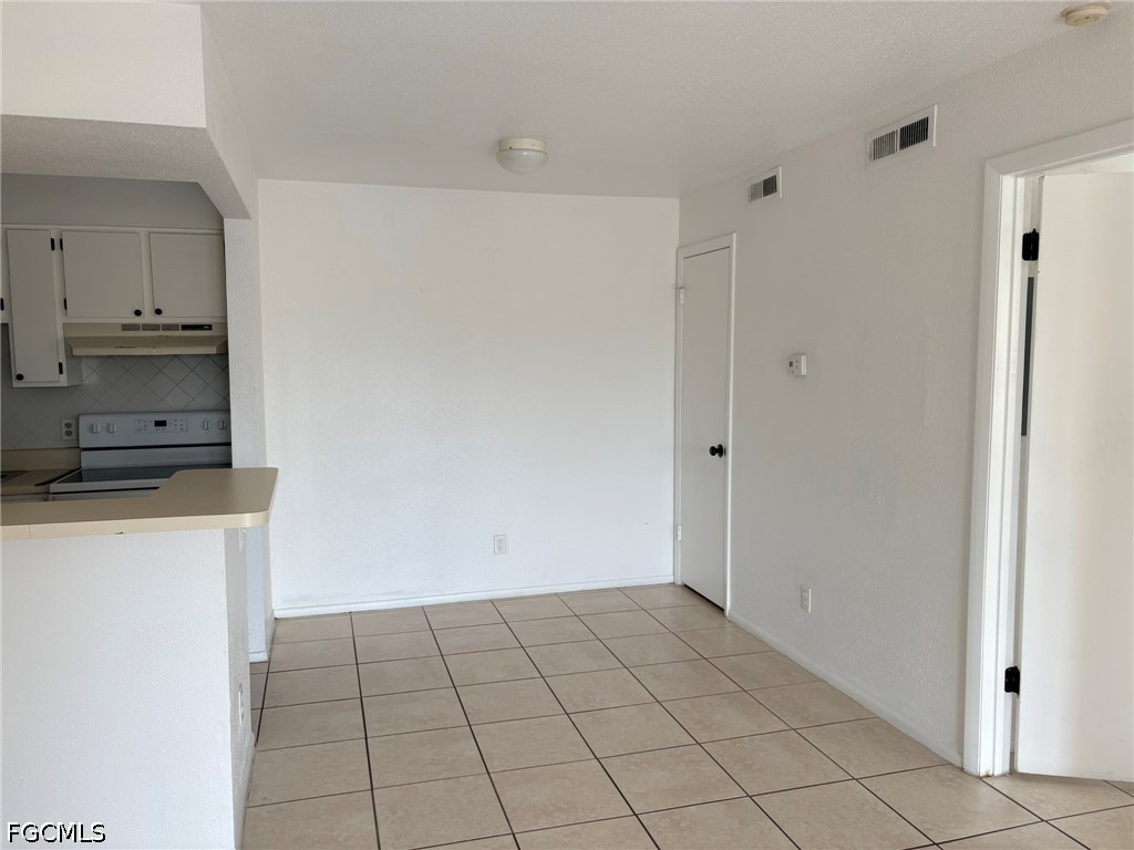 2855 Winkler Avenue #120 Fort Myers FL 33916 2026016509 image3