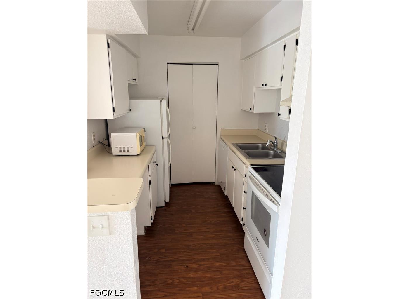 2855 Winkler Avenue #120 Fort Myers FL 33916 2026016509 image5