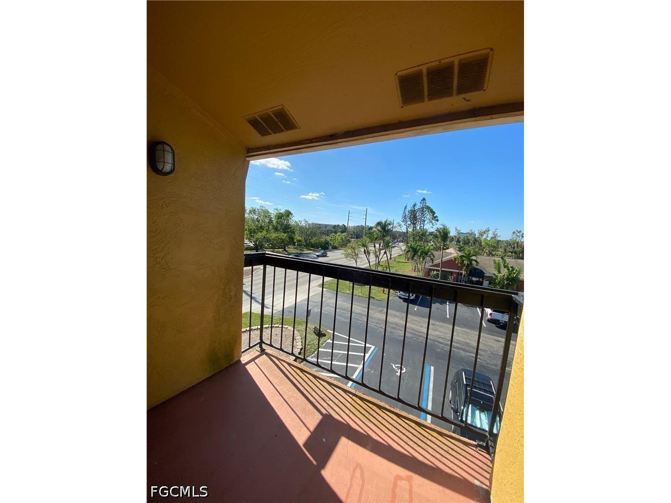 2855 Winkler Avenue #124 Fort Myers FL 33916 2026019389 image8