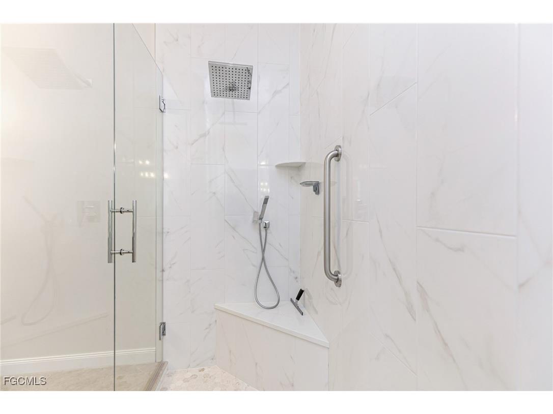 28558 Guinivere Way Bonita Springs FL 34135 2026004477 image19