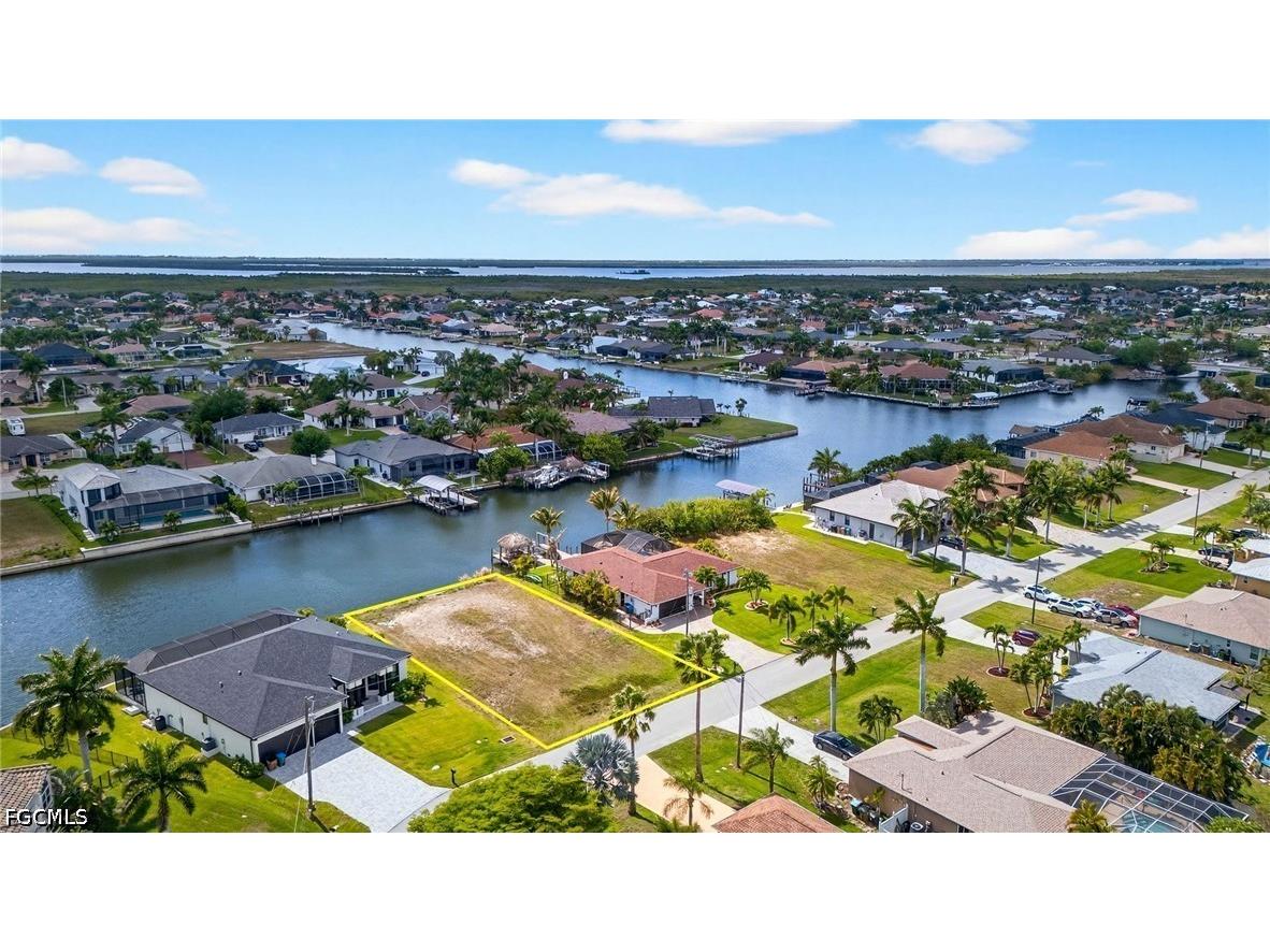 2856 SW 26th Place Cape Coral FL 33914 2026015442 image4