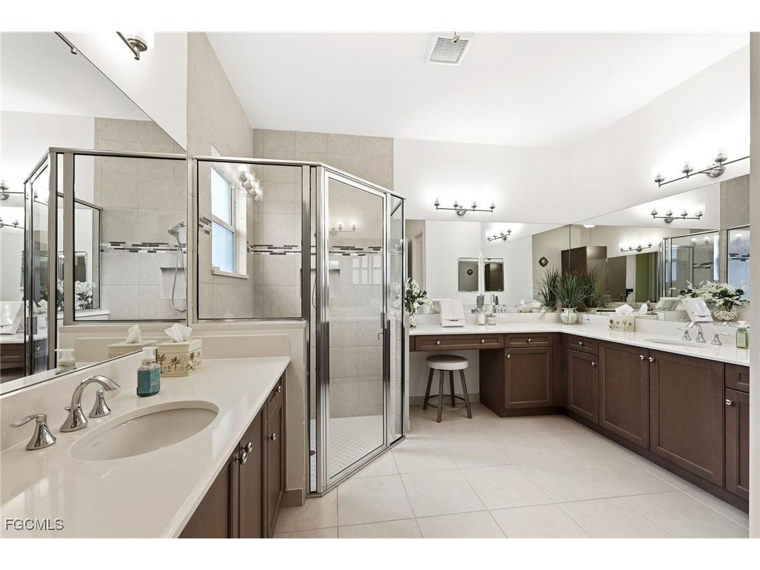 28563 Twain Drive Bonita Springs FL 34135 2026001398 image16