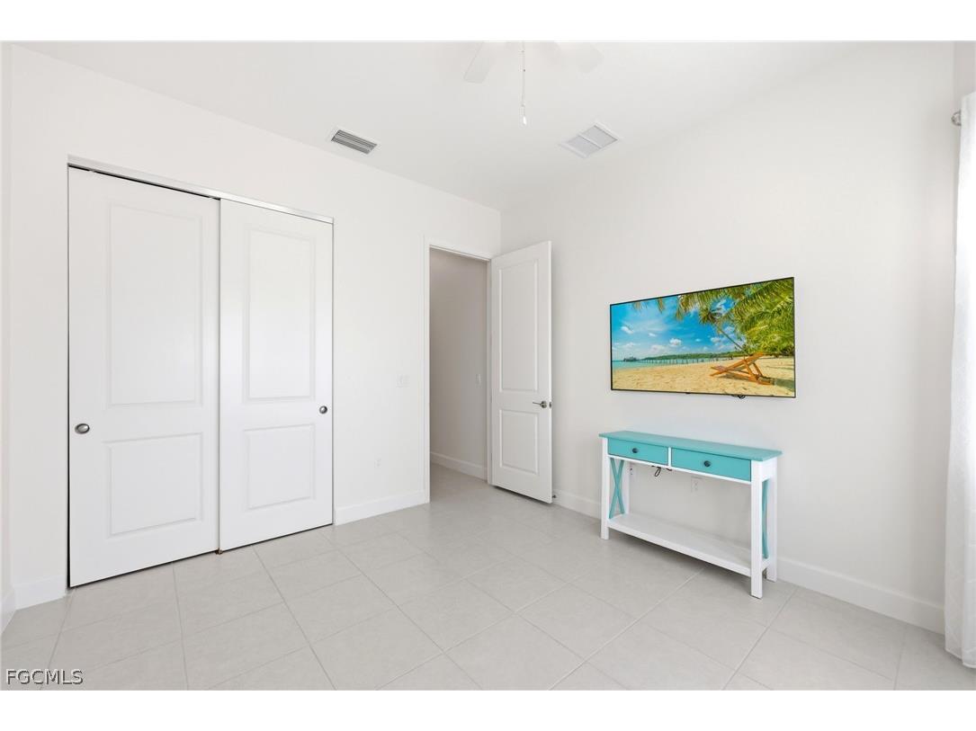 28563 Twain Drive Bonita Springs FL 34135 2026001398 image24