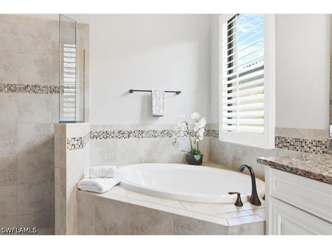 28564 Longford Court Bonita Springs FL 34135 226000454 image18