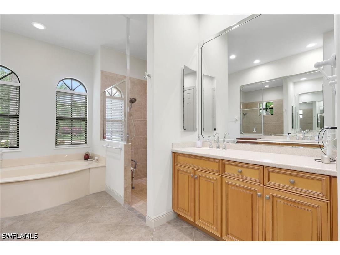 28565 Chianti Terrace Bonita Springs FL 34135 226016164 image21