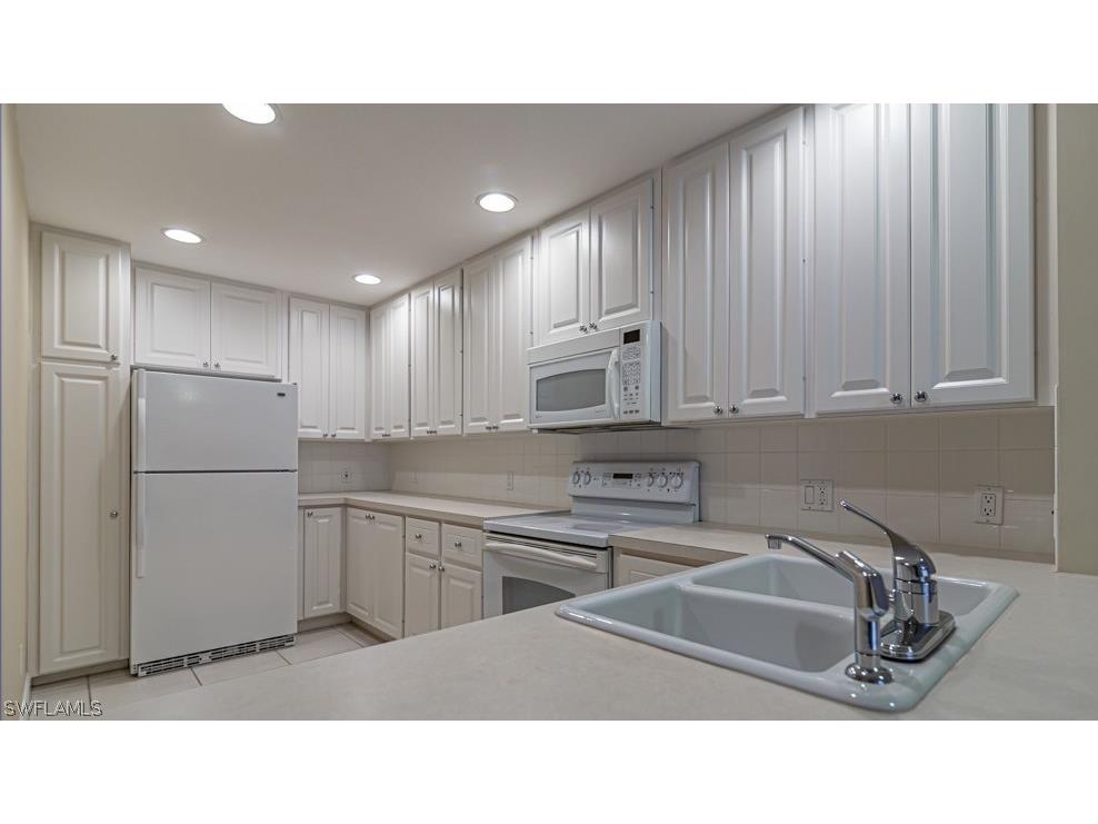 28576 Alessandria Circle Bonita Springs FL 34135 226007509 image3