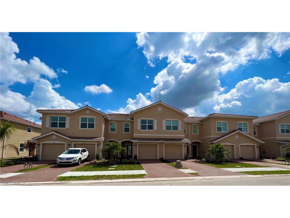 2858 Blossom Way Naples FL 34120 223024395 image1