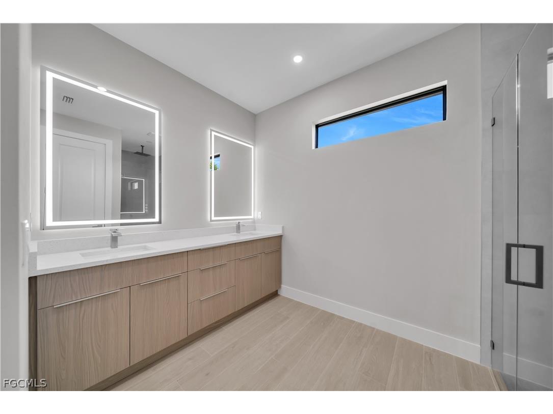 2858 SW 25th Place Cape Coral FL 33914 2026009726 image15