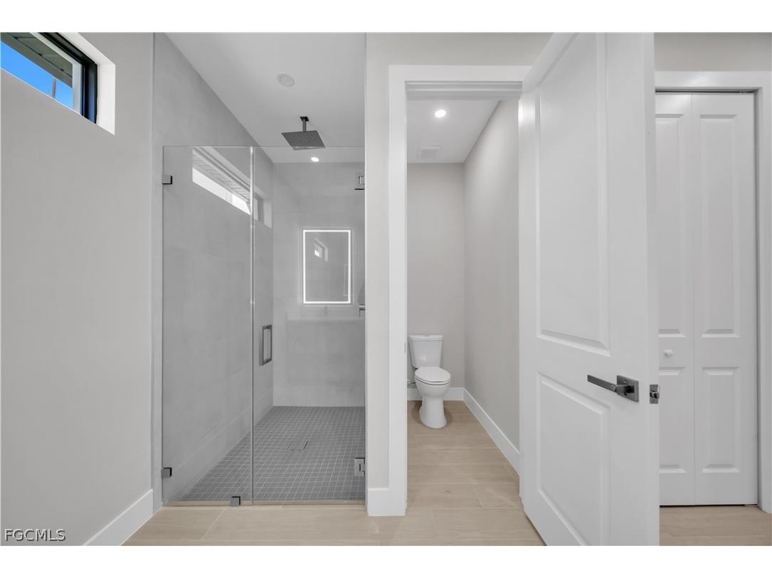 2858 SW 25th Place Cape Coral FL 33914 2026009726 image16