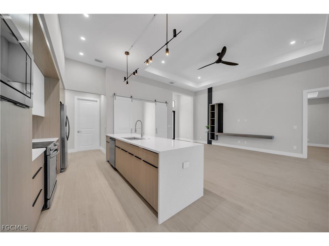 2858 SW 25th Place Cape Coral FL 33914 2026009726 image8