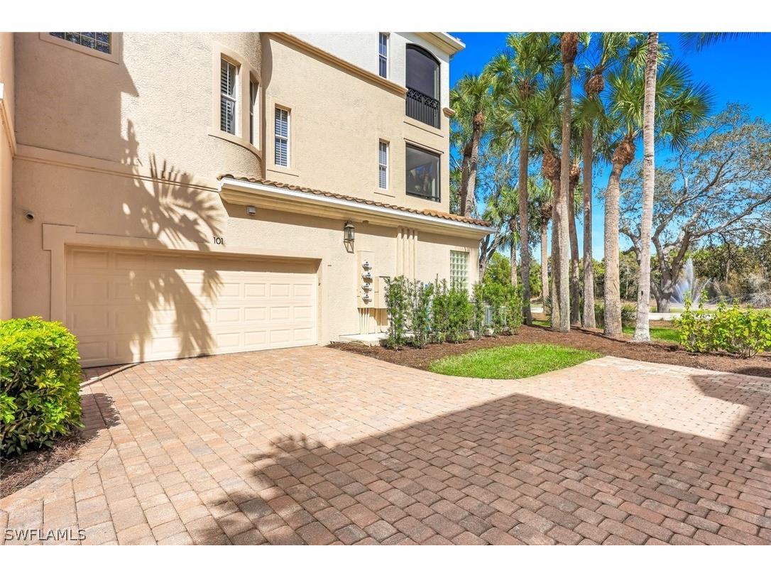 2858 Tiburon Boulevard E #101 Naples FL 34109 226007798 image32