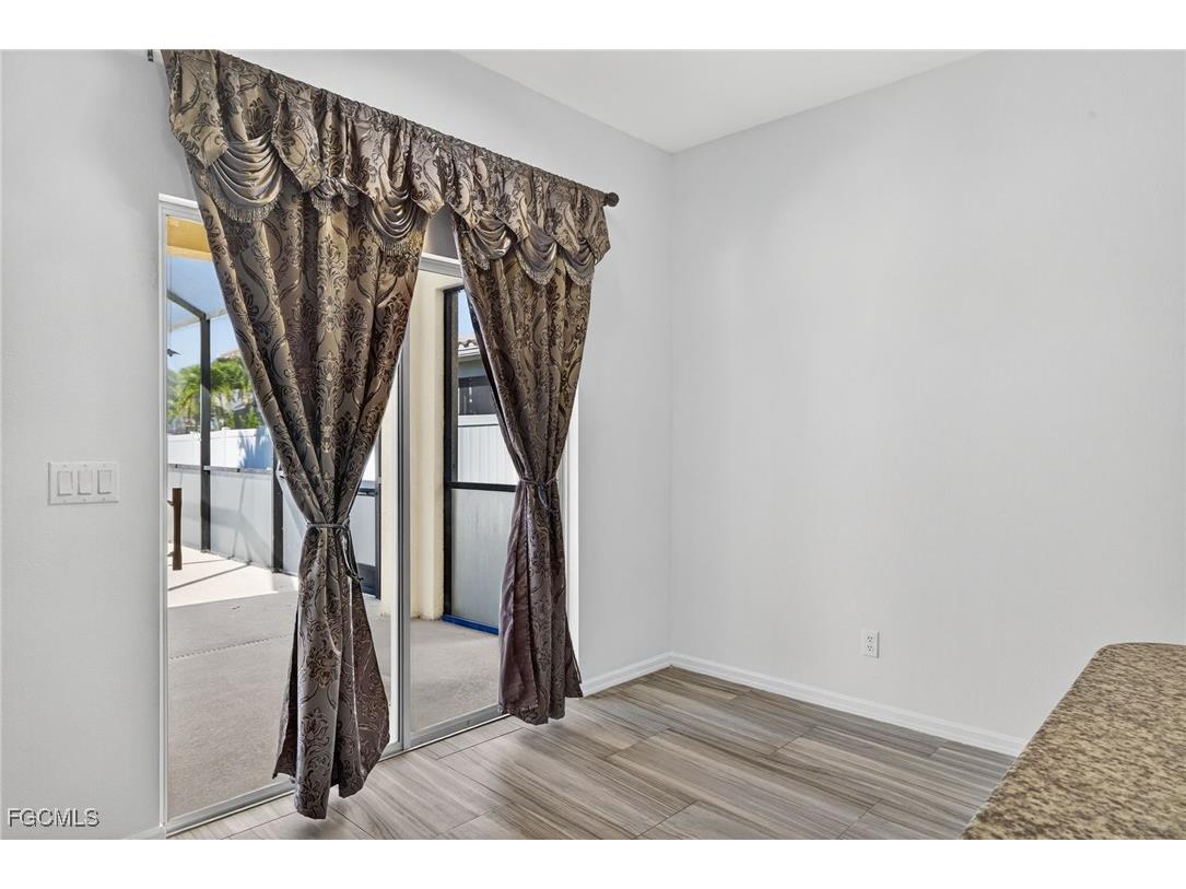 2858 Via Campania Street Fort Myers FL 33905 225052906 image11
