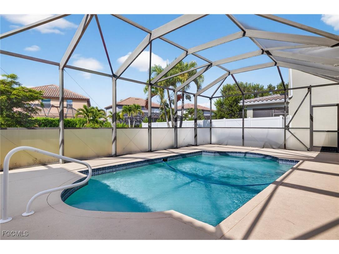 2858 Via Campania Street Fort Myers FL 33905 225052906 image3