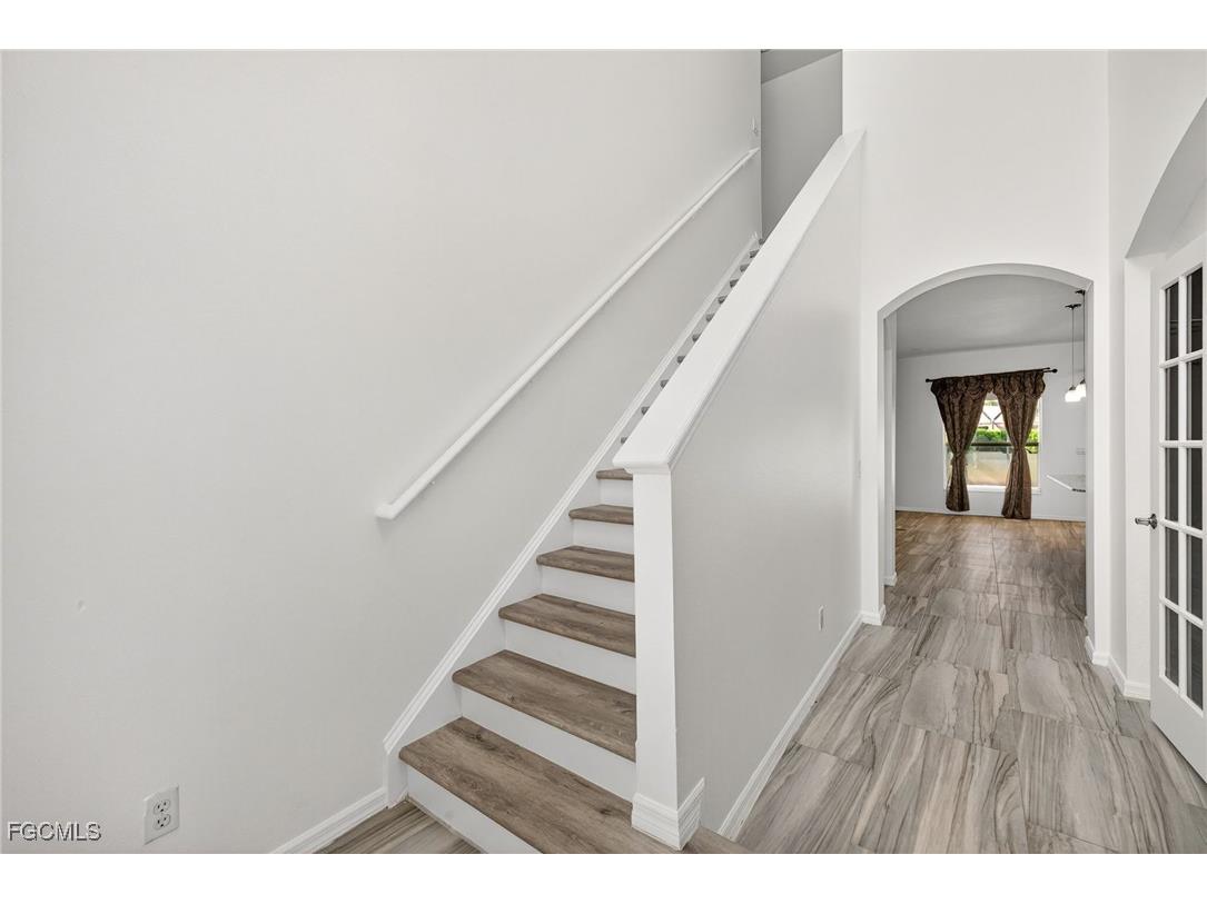 2858 Via Campania Street Fort Myers FL 33905 225052906 image4