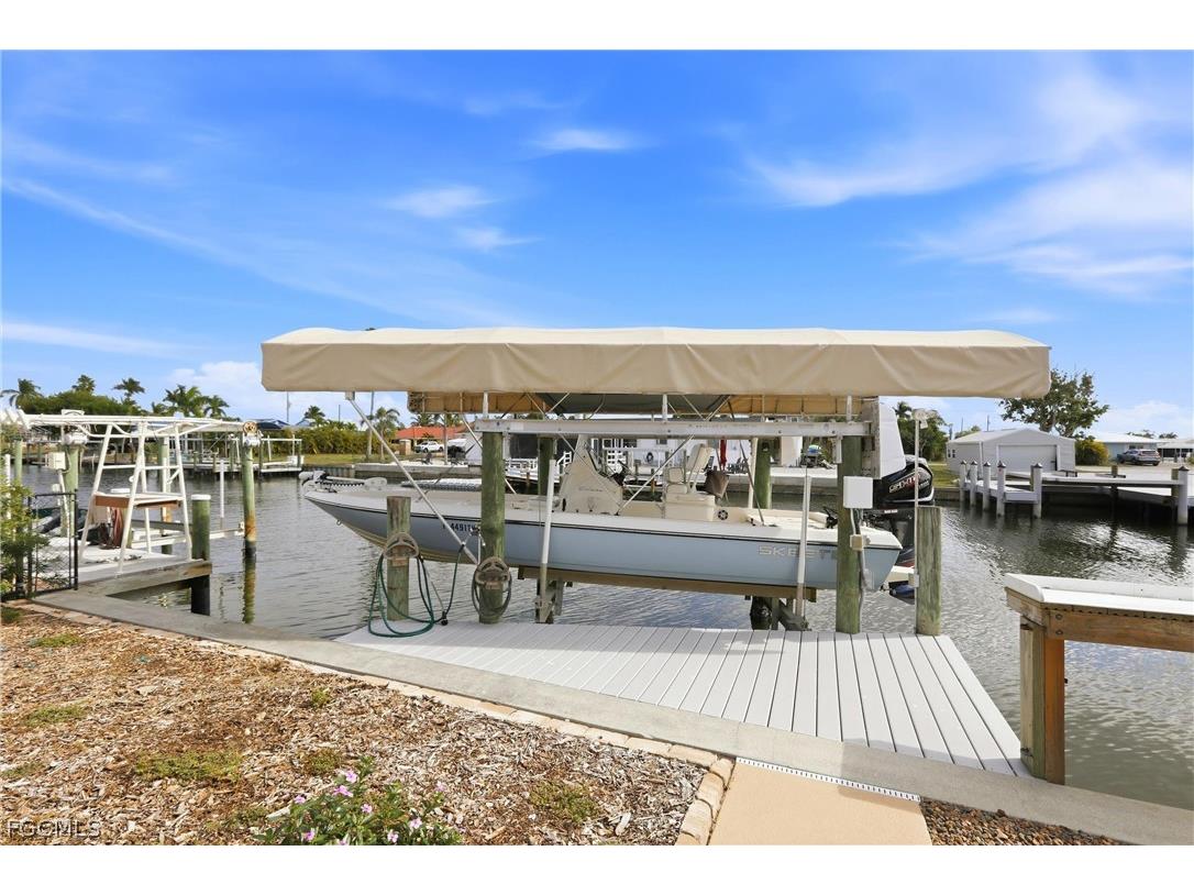 2859 Cheryl Street Matlacha FL 33993 2026011667 image5