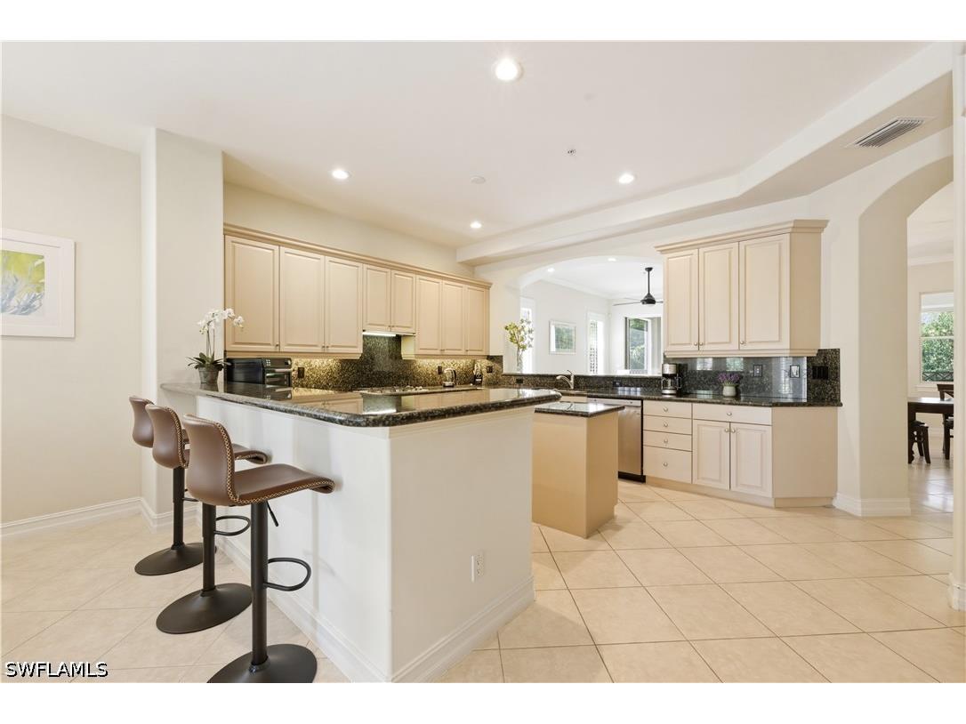 2859 Tiburon Boulevard E #102 Naples FL 34109 225074642 image23