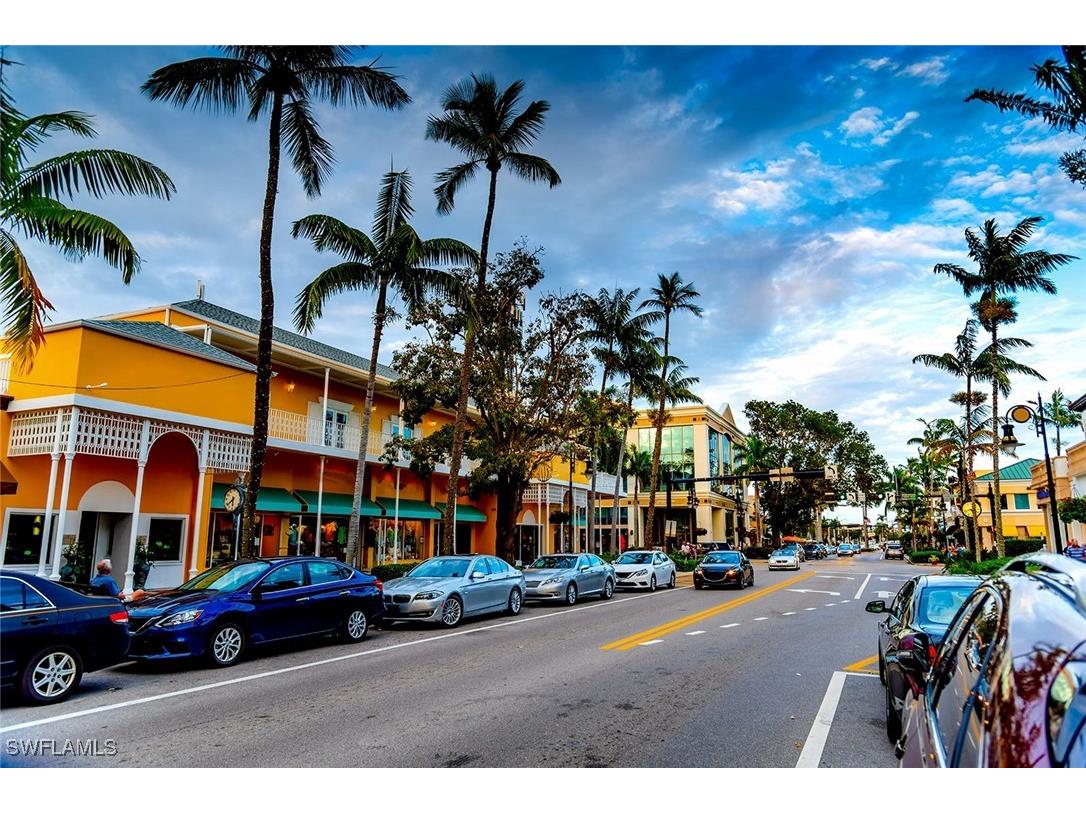 286 4th Street S #203 Naples FL 34102 225029863 image21